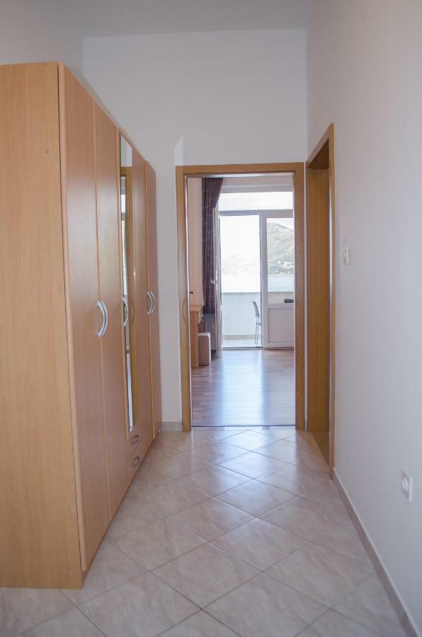 Apartments Rina ซัฟทัท ภายนอก รูปภาพ