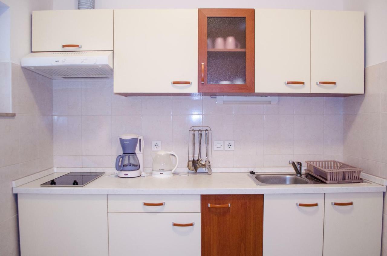 Apartments Rina ซัฟทัท ภายนอก รูปภาพ