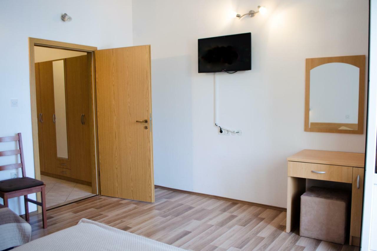 Apartments Rina ซัฟทัท ภายนอก รูปภาพ